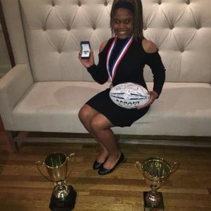 Meet your Posher, Deneise